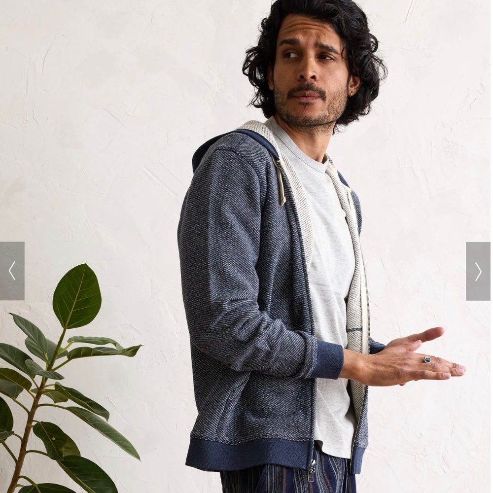 Taylor Stitch - The Après Zip Hoodie in Heather Navy Terry